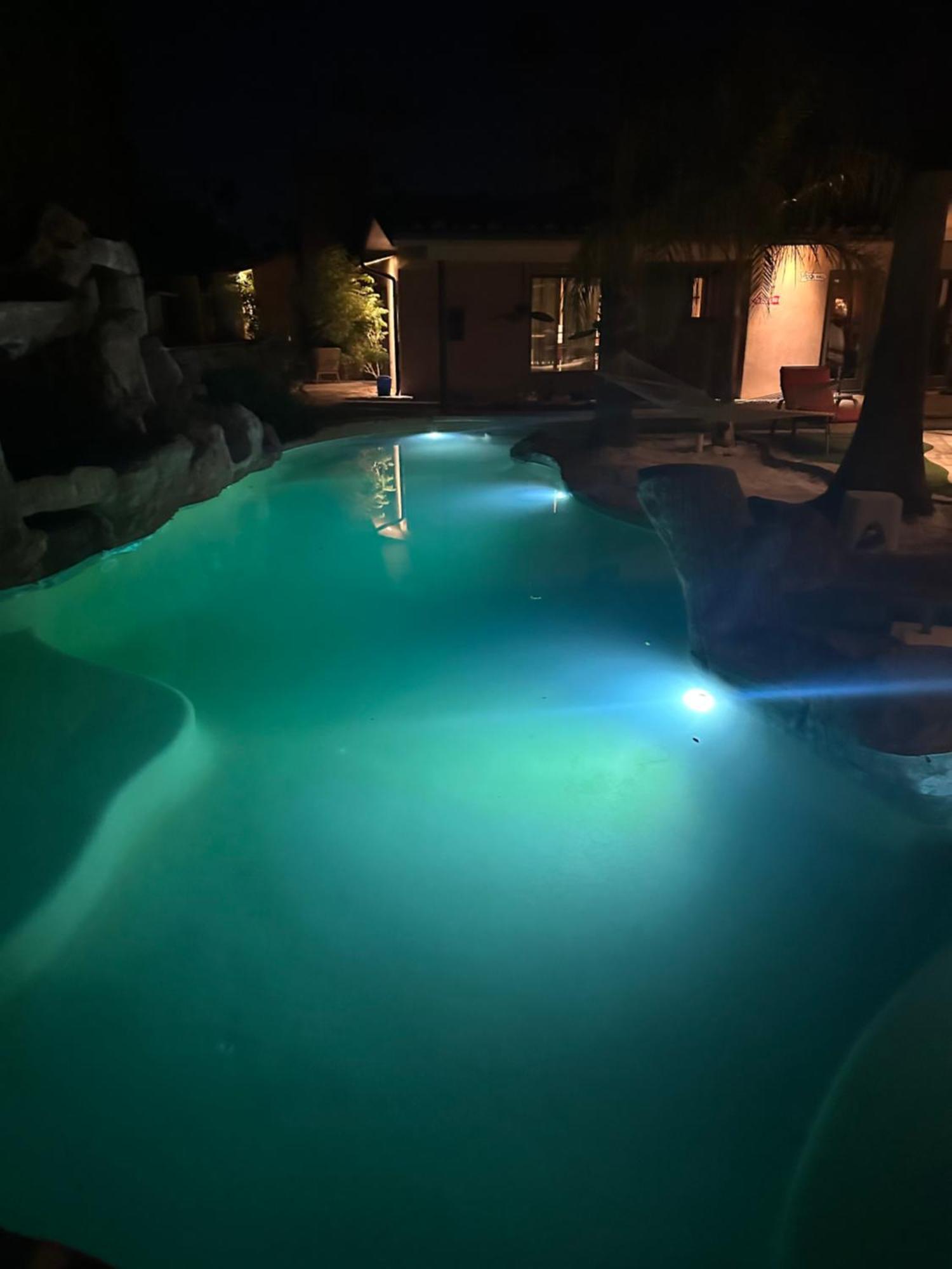 Warm Sands Villa-Moving River/Island Palm Springs Zewnętrze zdjęcie